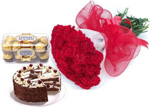 Bunch of 15 Roses & 1/2KG Pinapple Cake & 16Pec Rocher Chocolate